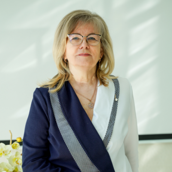 Суслова Елена Викторовна